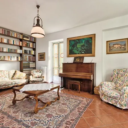 Castagneri Hillview * Turin